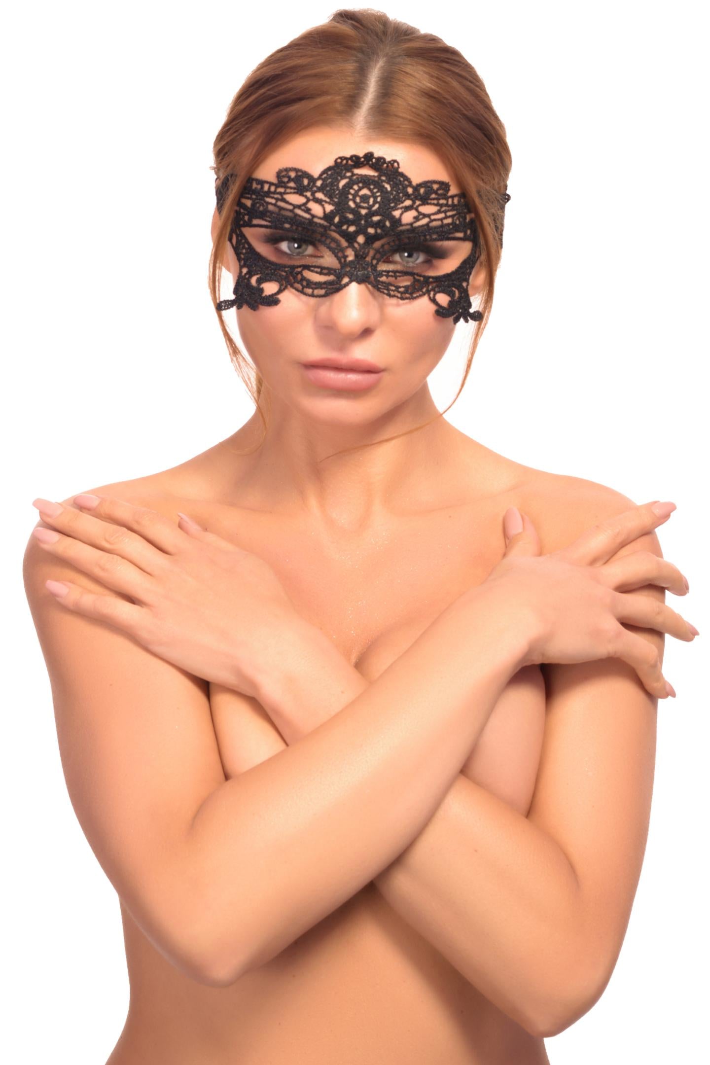 black mask A7784-1